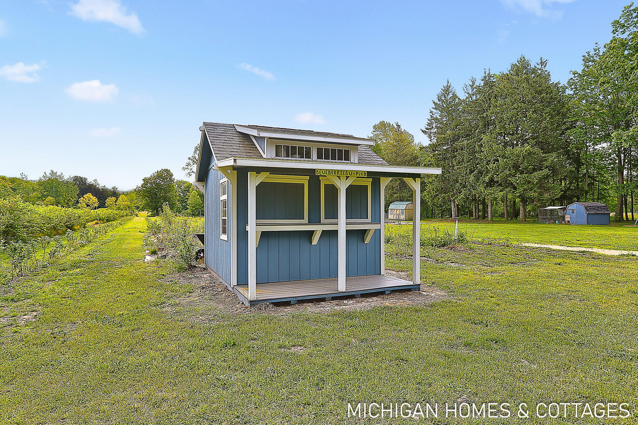 1661 68th Street Fennville MI 49408