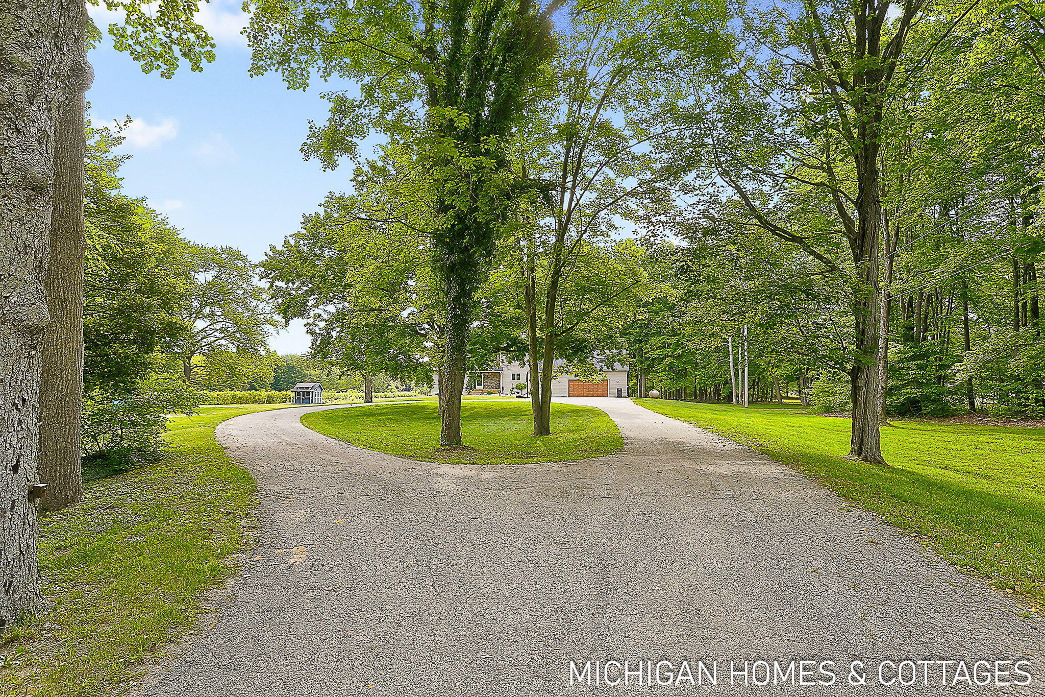 1661 68th Street Fennville MI 49408