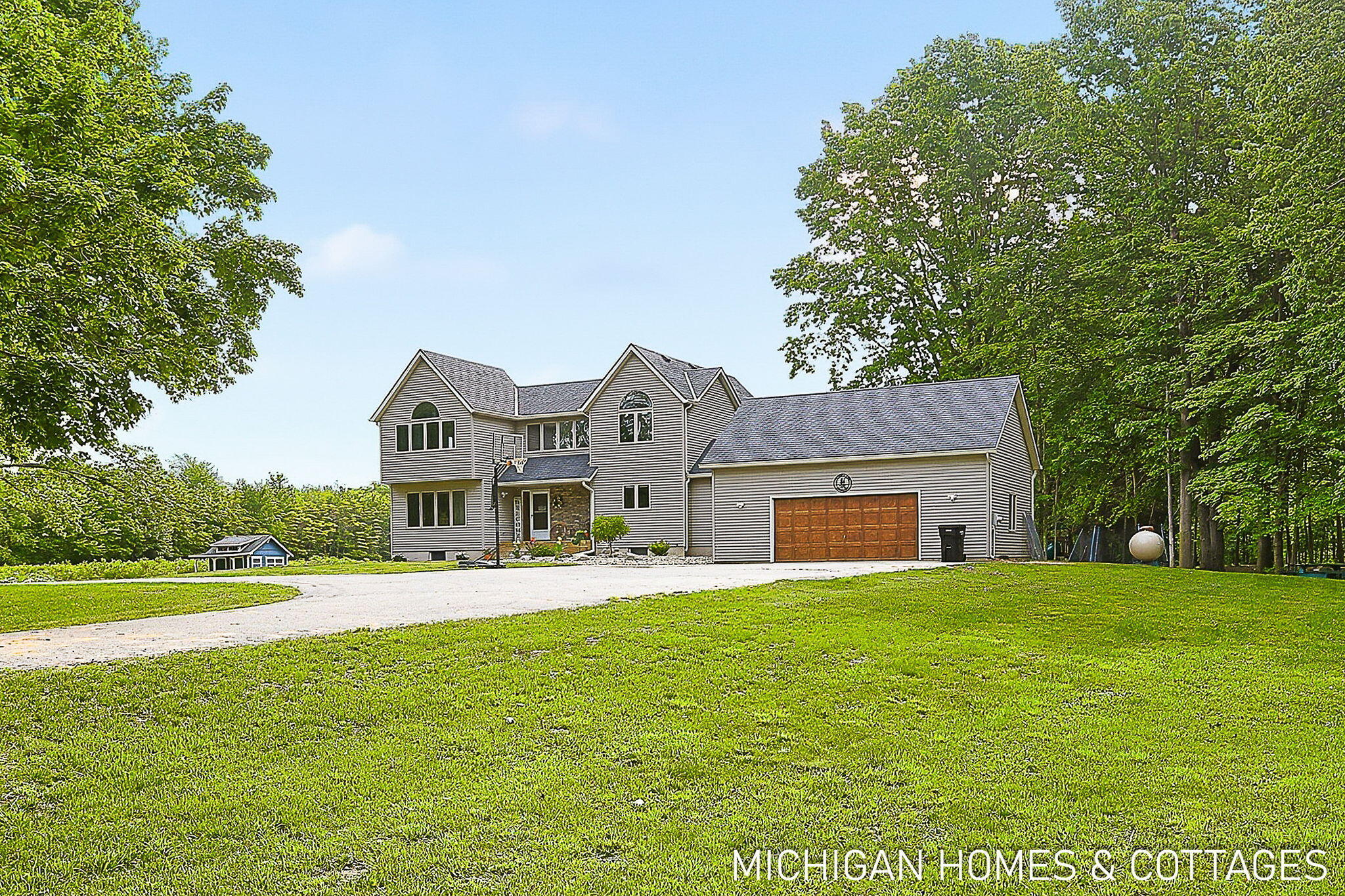 1661 68th Street Fennville MI 49408