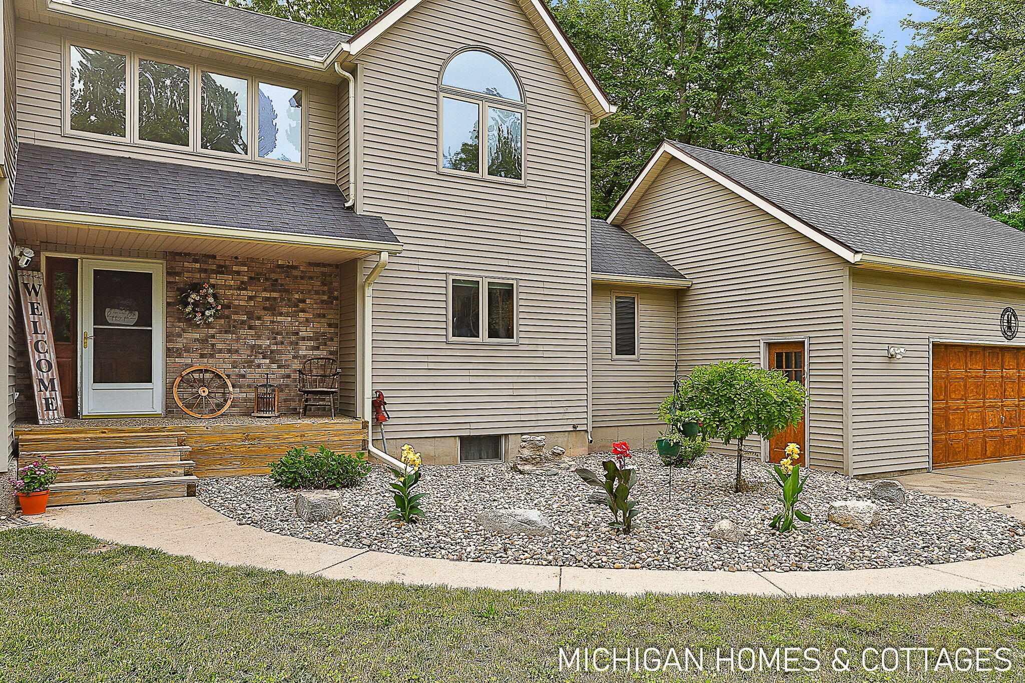 1661 68th Street Fennville MI 49408