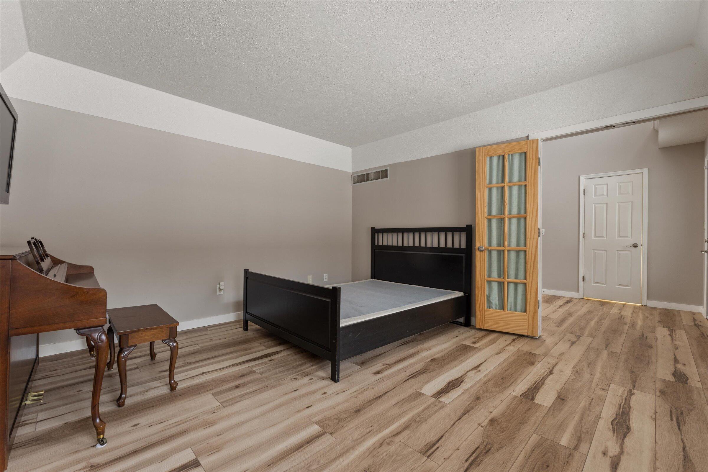 70820 Sunrise Drive Edwardsburg MI 49112
