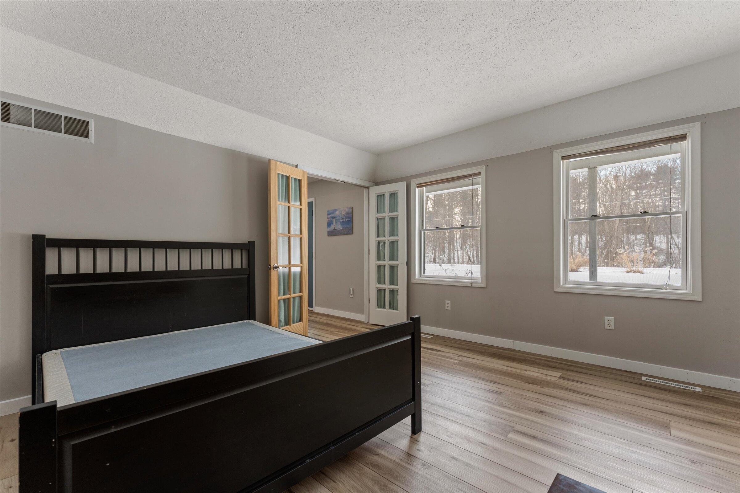 70820 Sunrise Drive Edwardsburg MI 49112