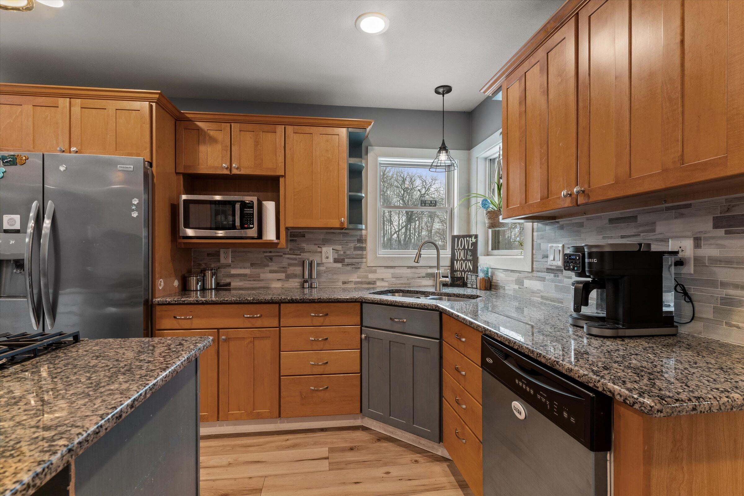 70820 Sunrise Drive Edwardsburg MI 49112