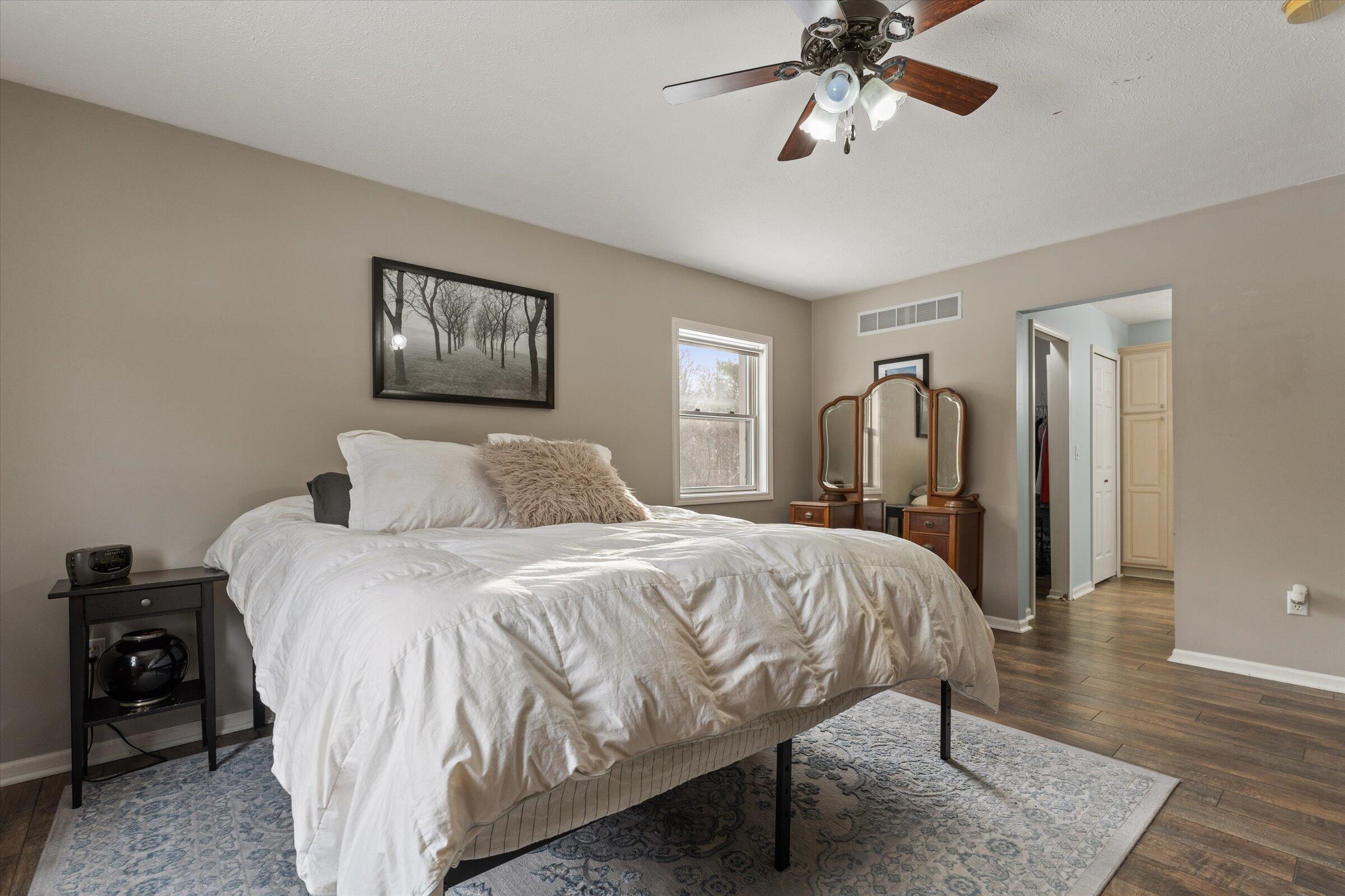 70820 Sunrise Drive Edwardsburg MI 49112