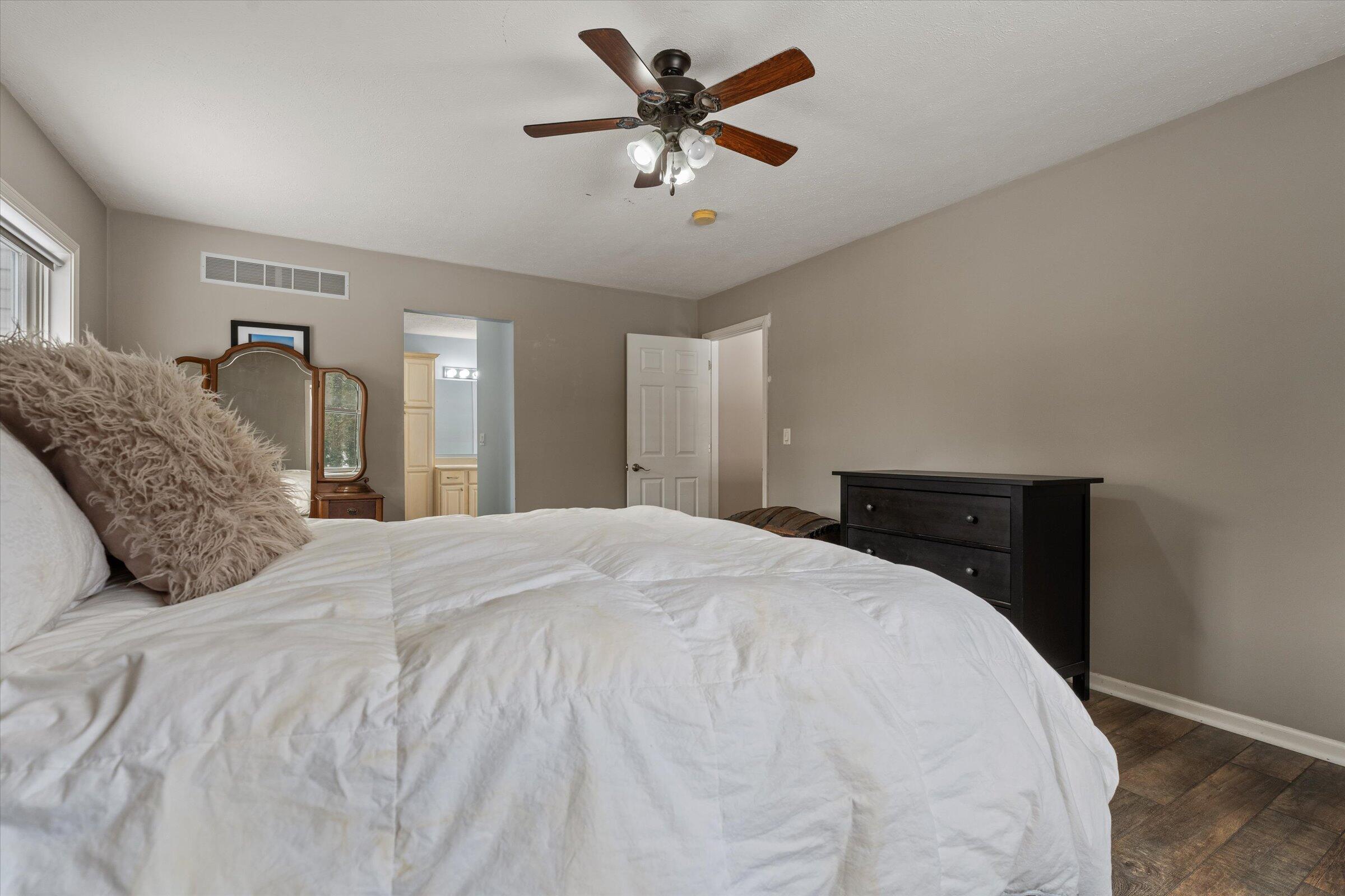 70820 Sunrise Drive Edwardsburg MI 49112