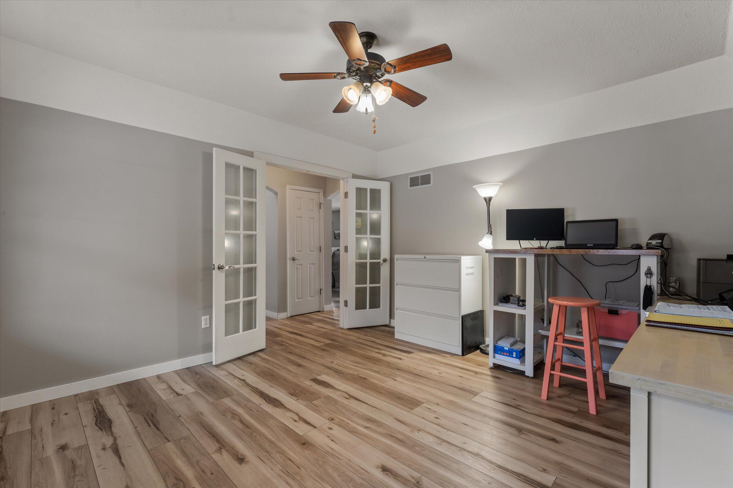 70820 Sunrise Drive Edwardsburg MI 49112