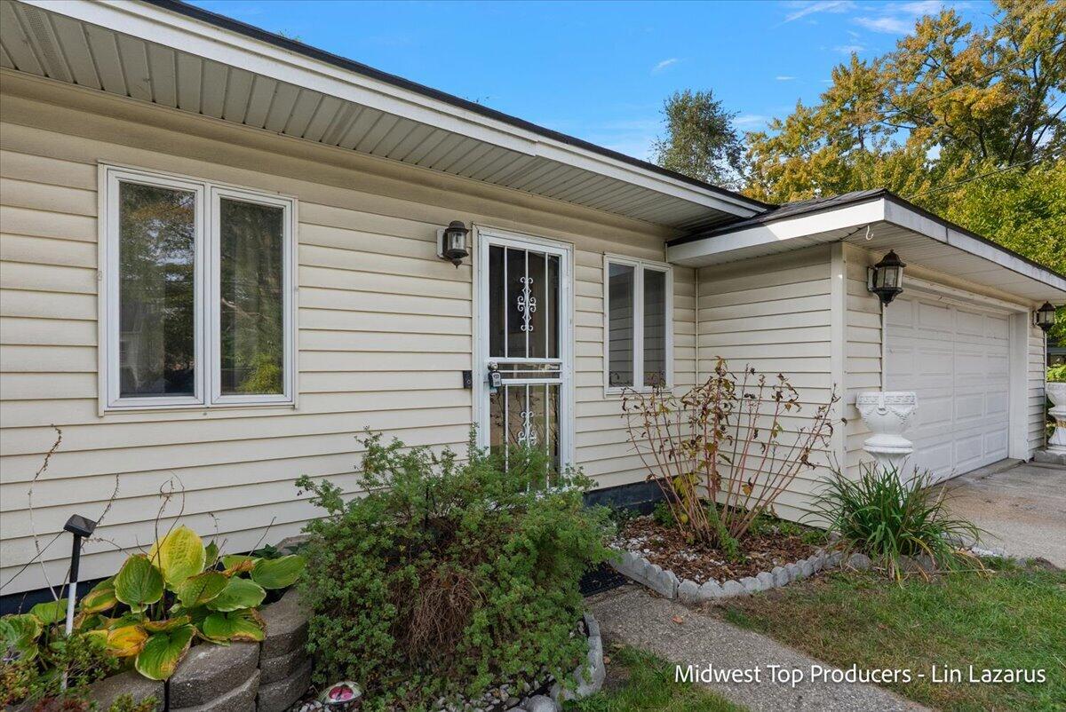 1499 Roberts Street Muskegon MI 49442