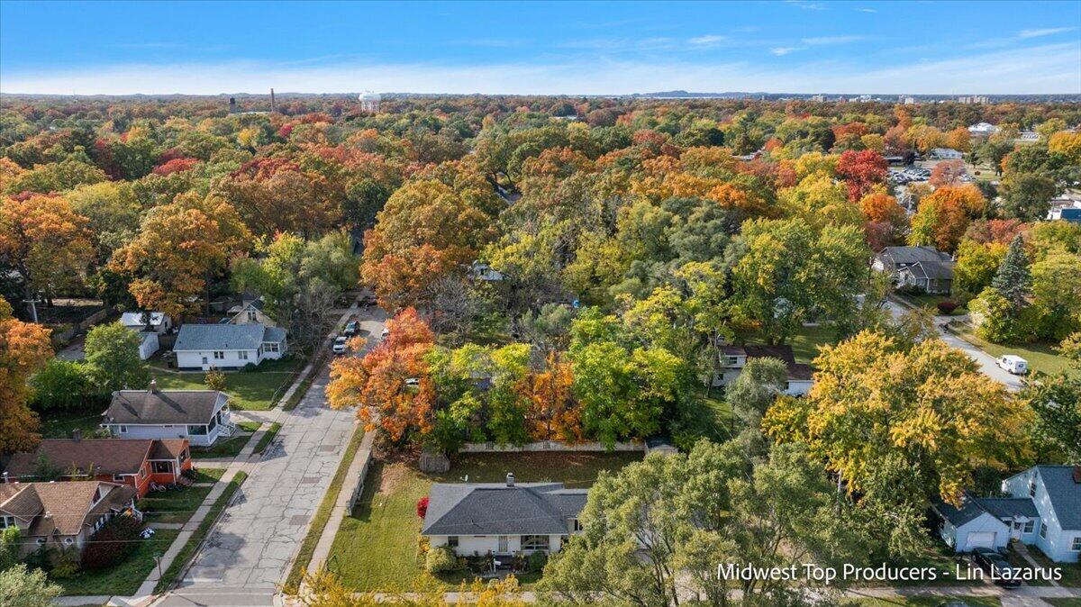 1499 Roberts Street Muskegon MI 49442