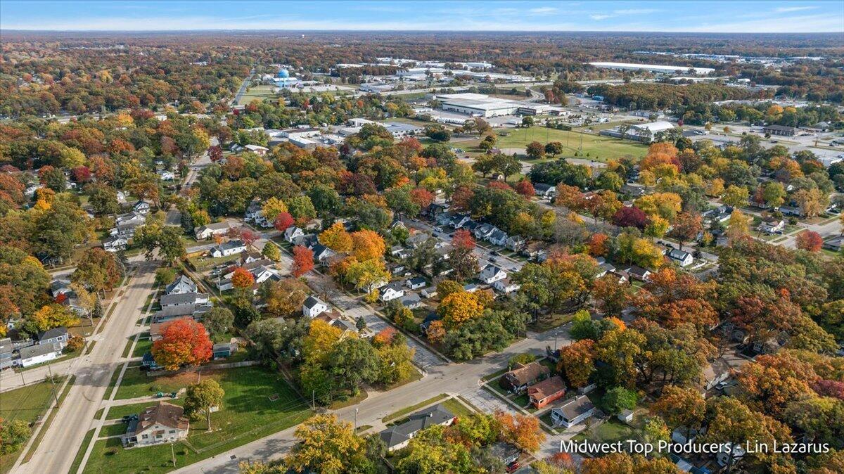 1499 Roberts Street Muskegon MI 49442