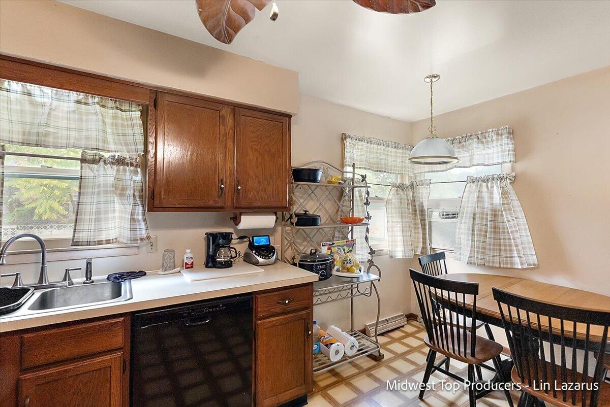 1499 Roberts Street Muskegon MI 49442