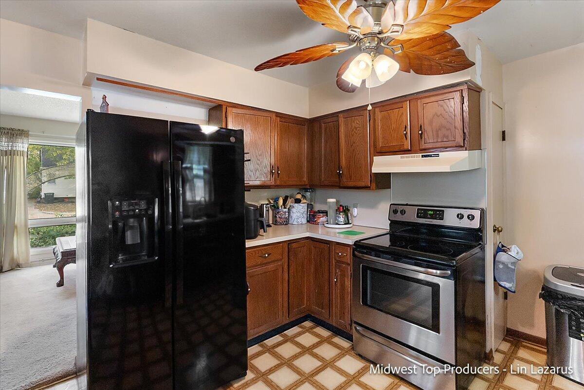 1499 Roberts Street Muskegon MI 49442