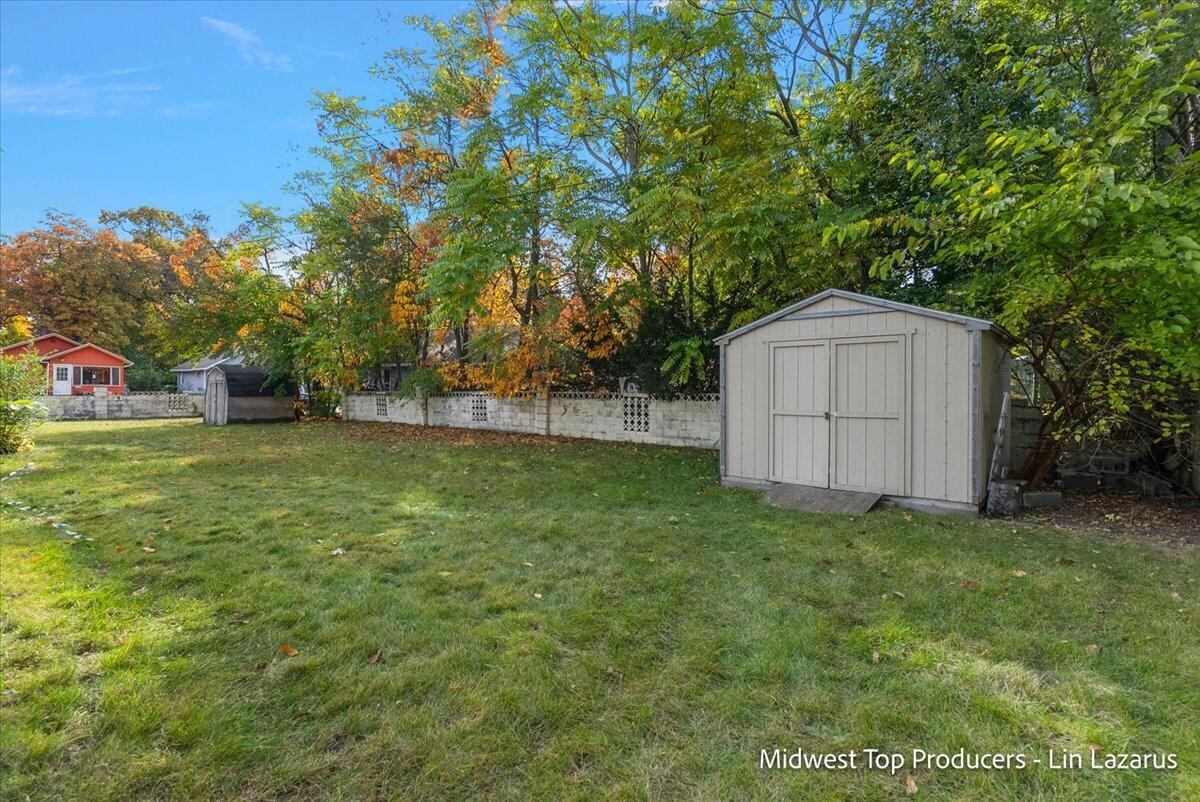1499 Roberts Street Muskegon MI 49442