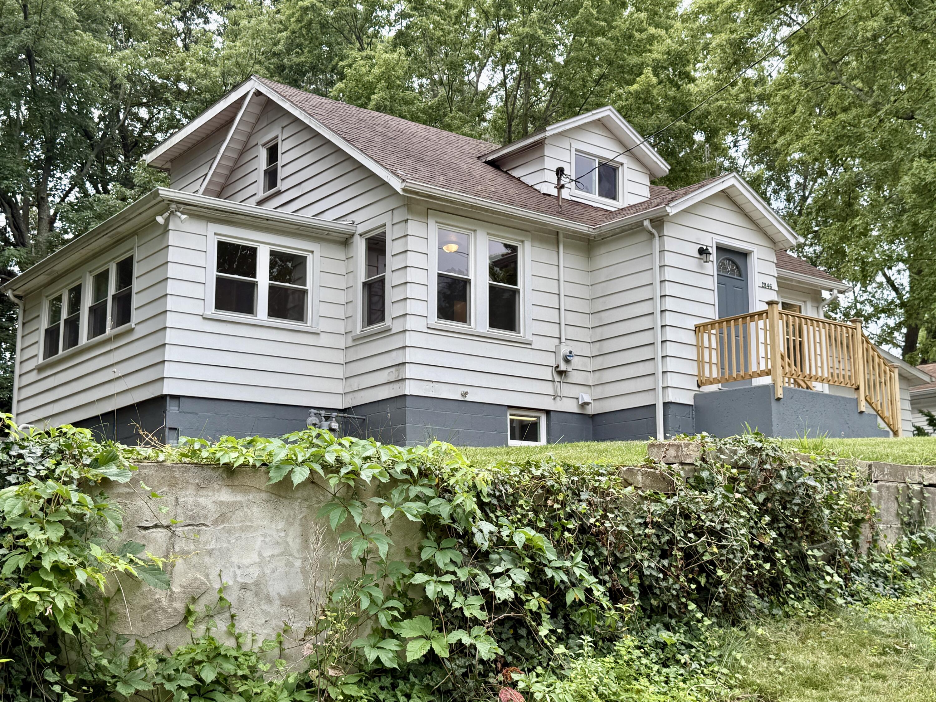 2846 Oak Street Stevensville MI 49127