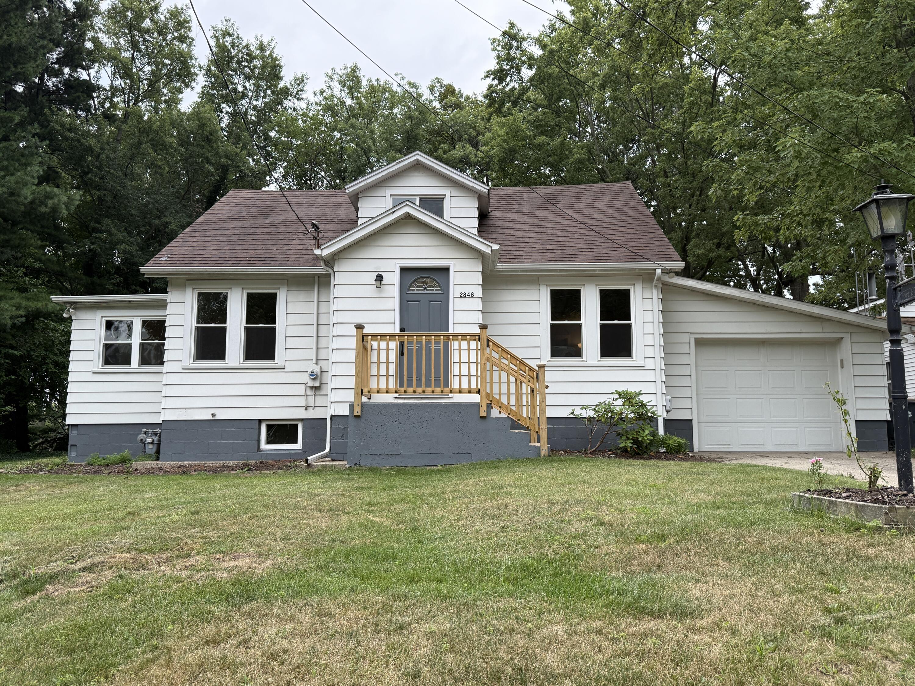 2846 Oak Street Stevensville MI 49127