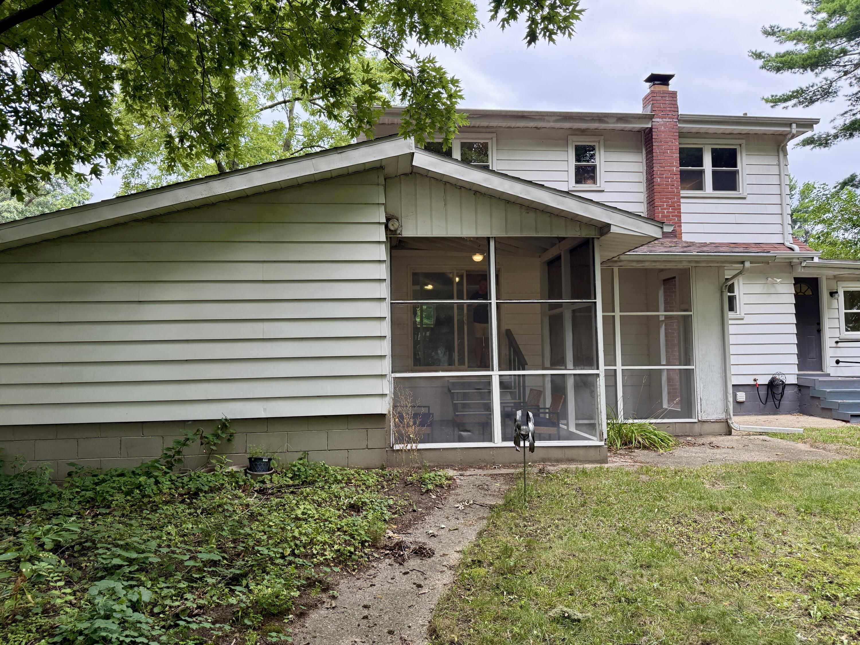 2846 Oak Street Stevensville MI 49127