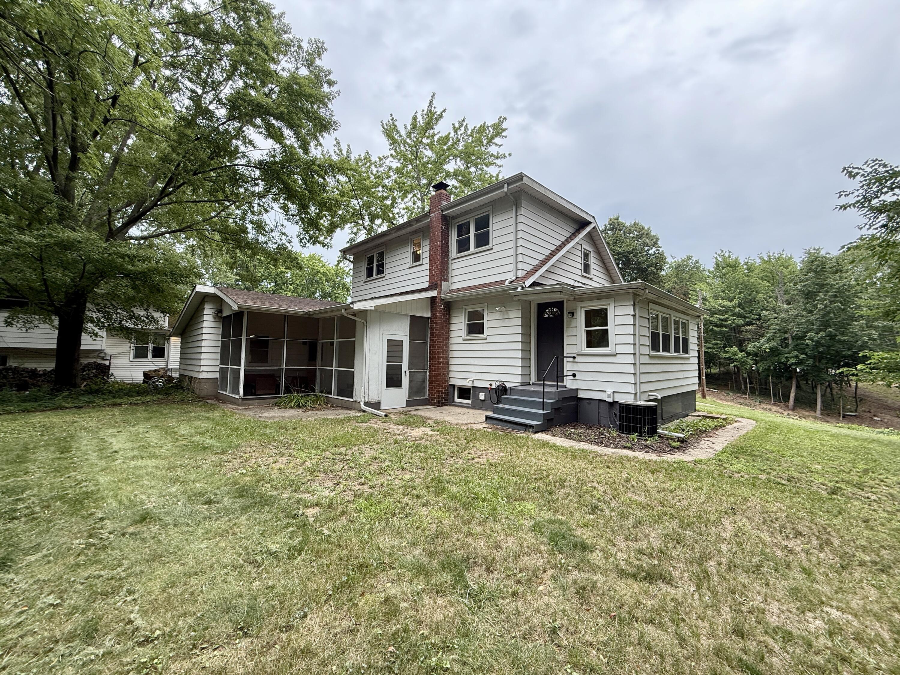 2846 Oak Street Stevensville MI 49127
