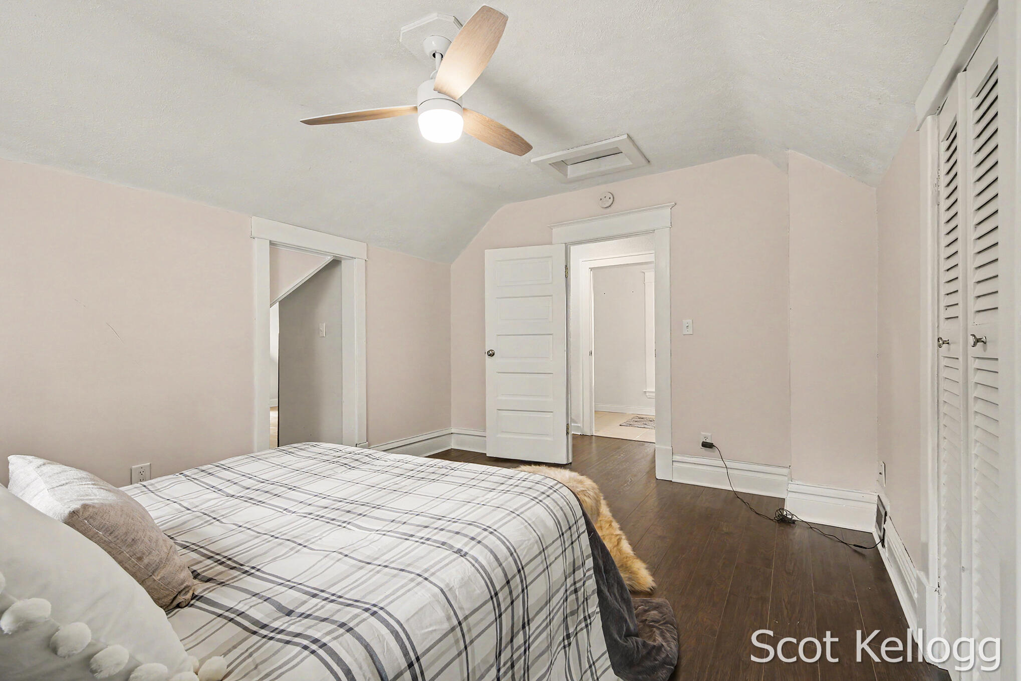 1800 Boston Street SE Grand Rapids MI 49506
