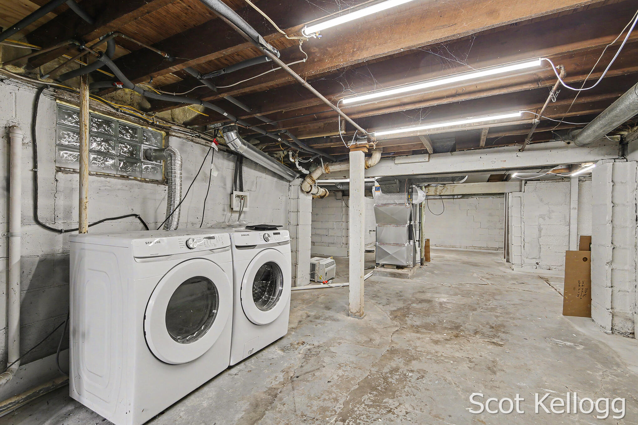 1800 Boston Street SE Grand Rapids MI 49506