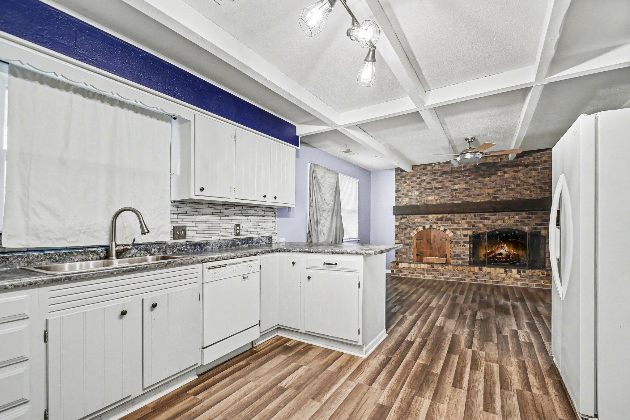5564 Newton Avenue Coloma MI 49038