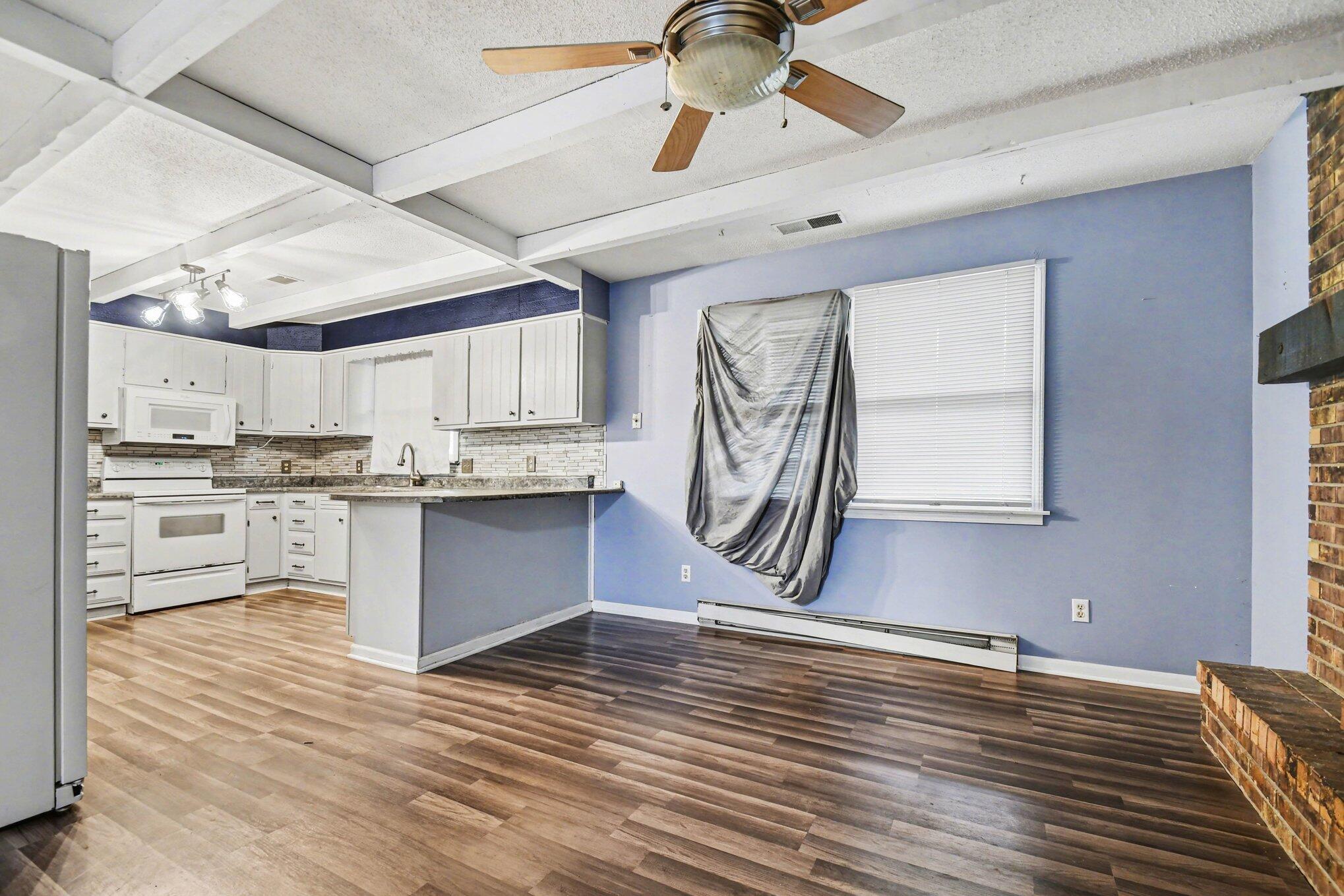 5564 Newton Avenue Coloma MI 49038