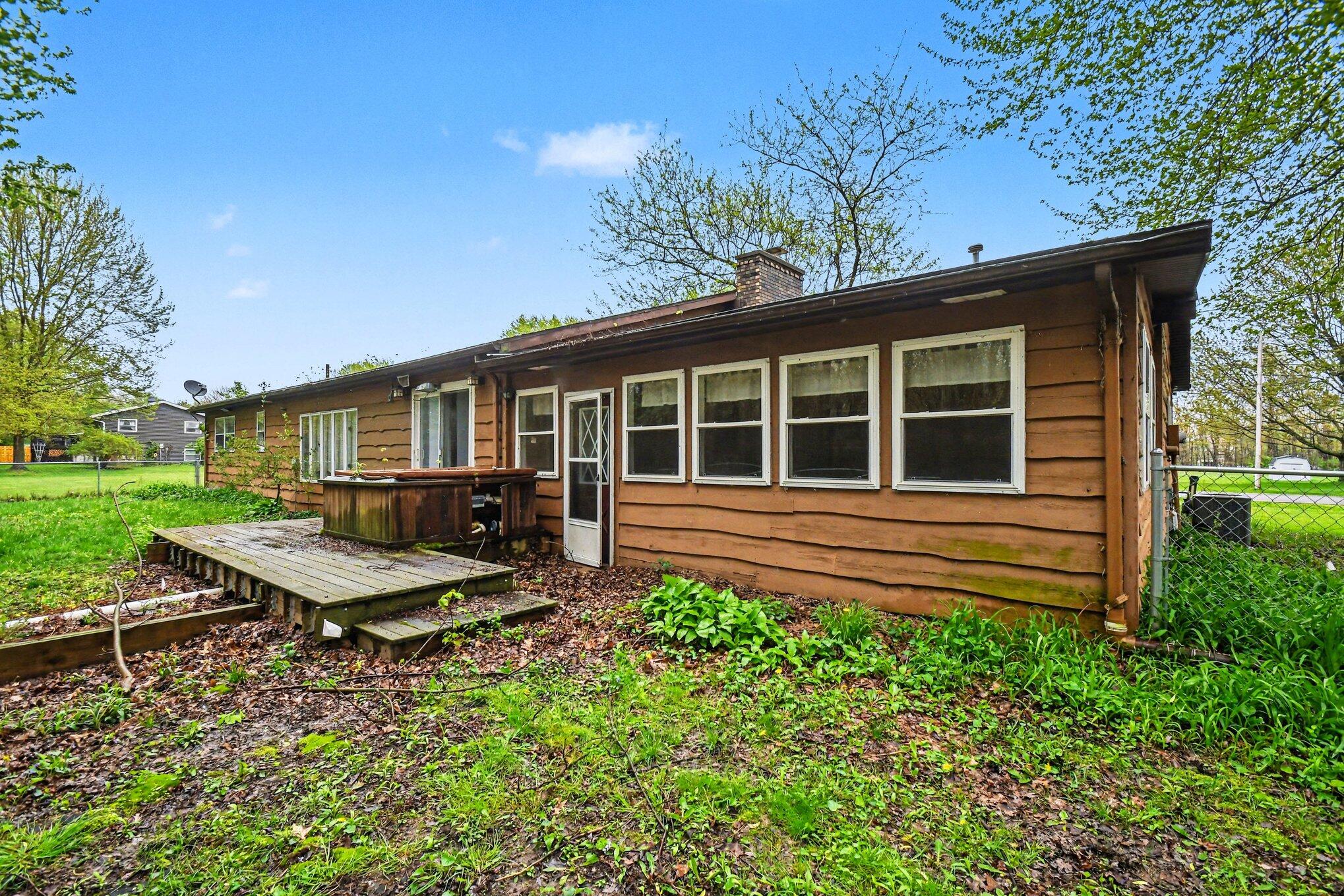 5564 Newton Avenue Coloma MI 49038