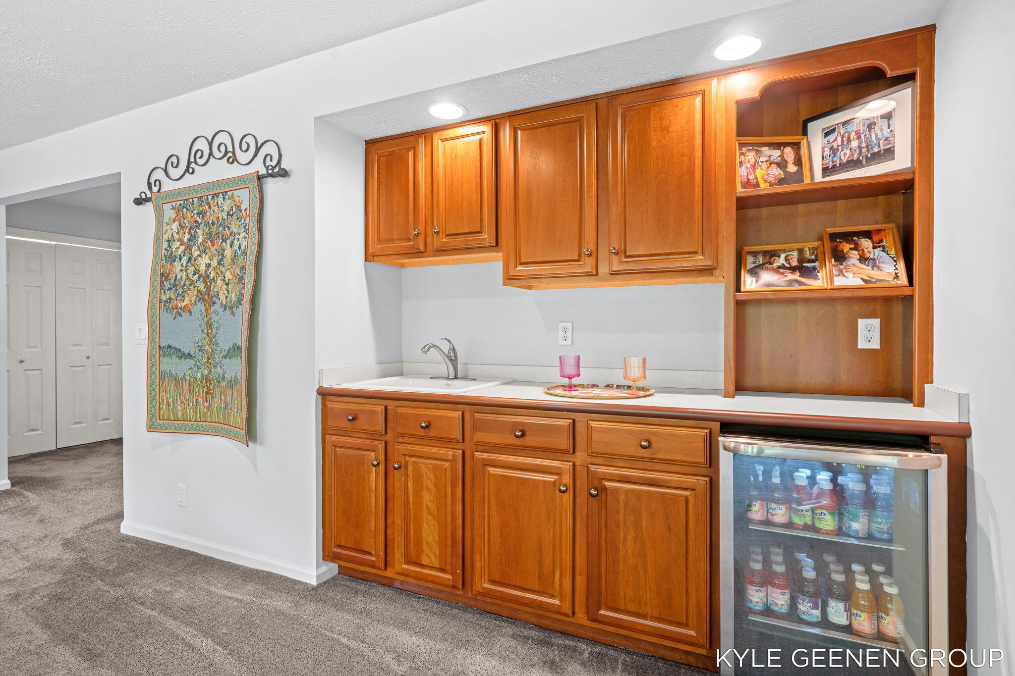 4742 64th Street Holland MI 49423