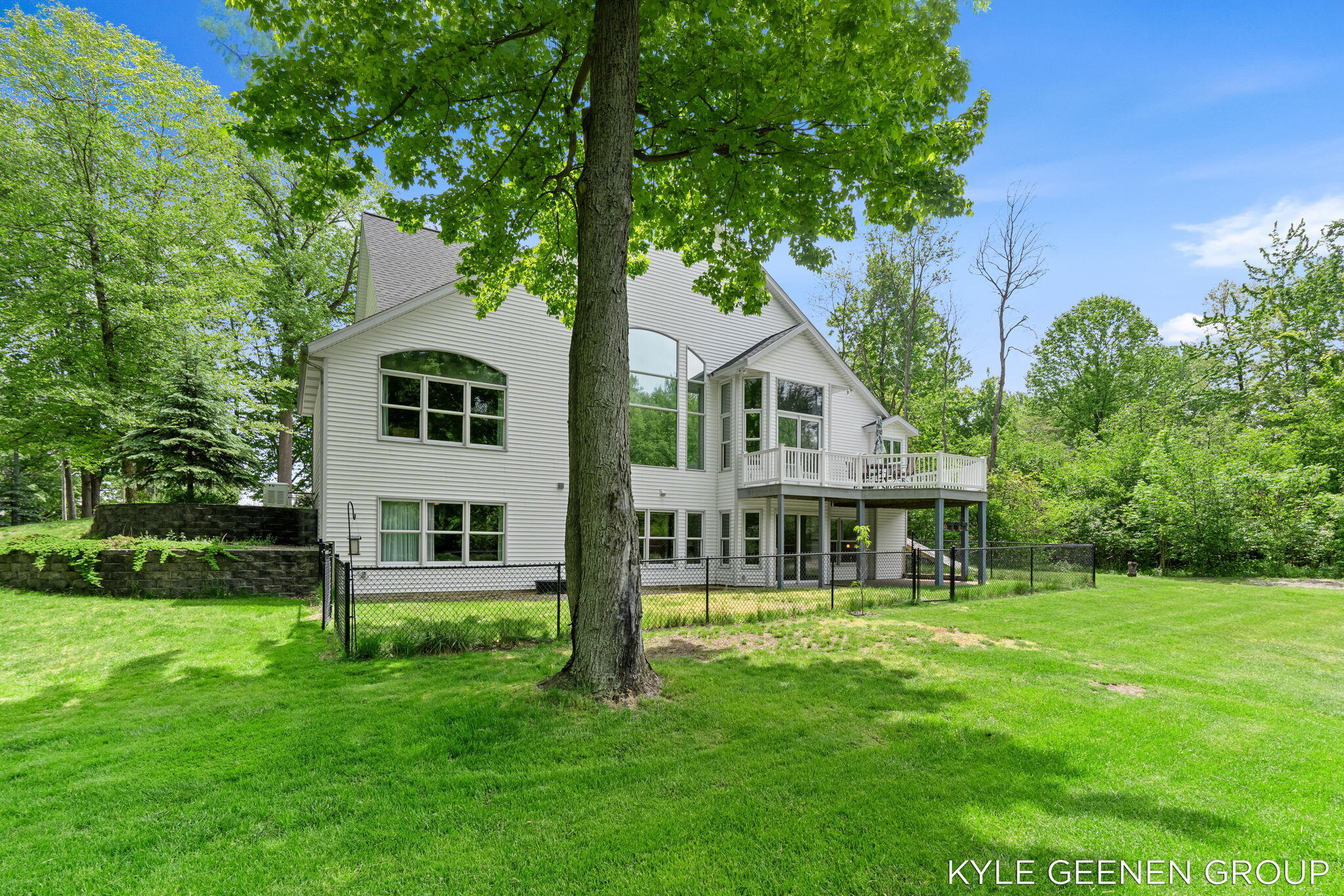 4742 64th Street Holland MI 49423