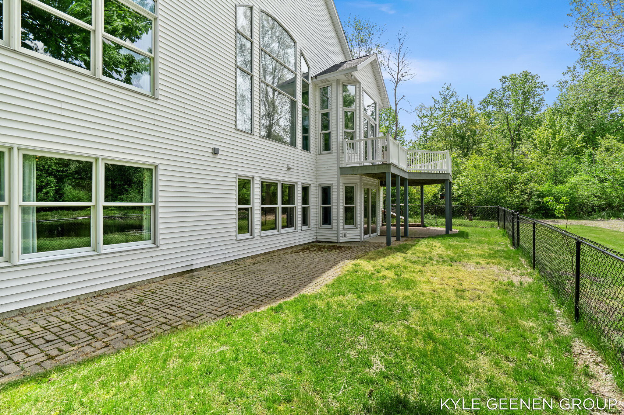 4742 64th Street Holland MI 49423