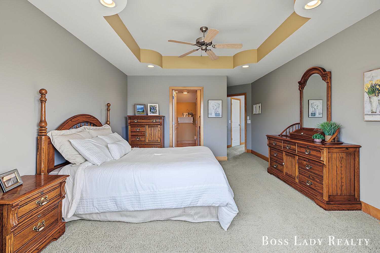 2213 N Bristol Street Holland MI 49424