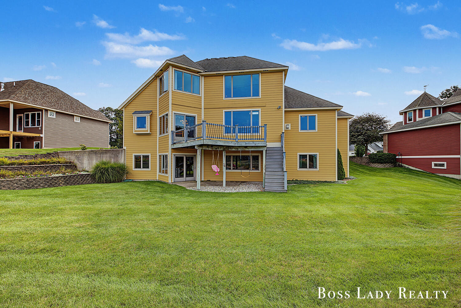 2213 N Bristol Street Holland MI 49424