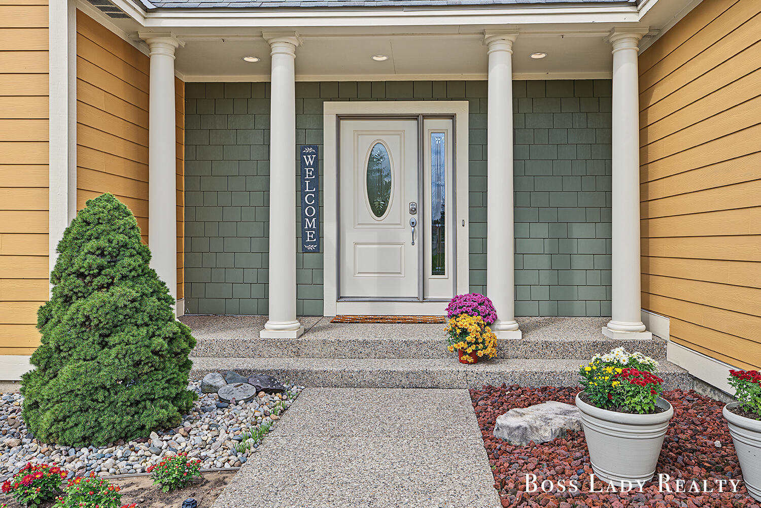 2213 N Bristol Street Holland MI 49424