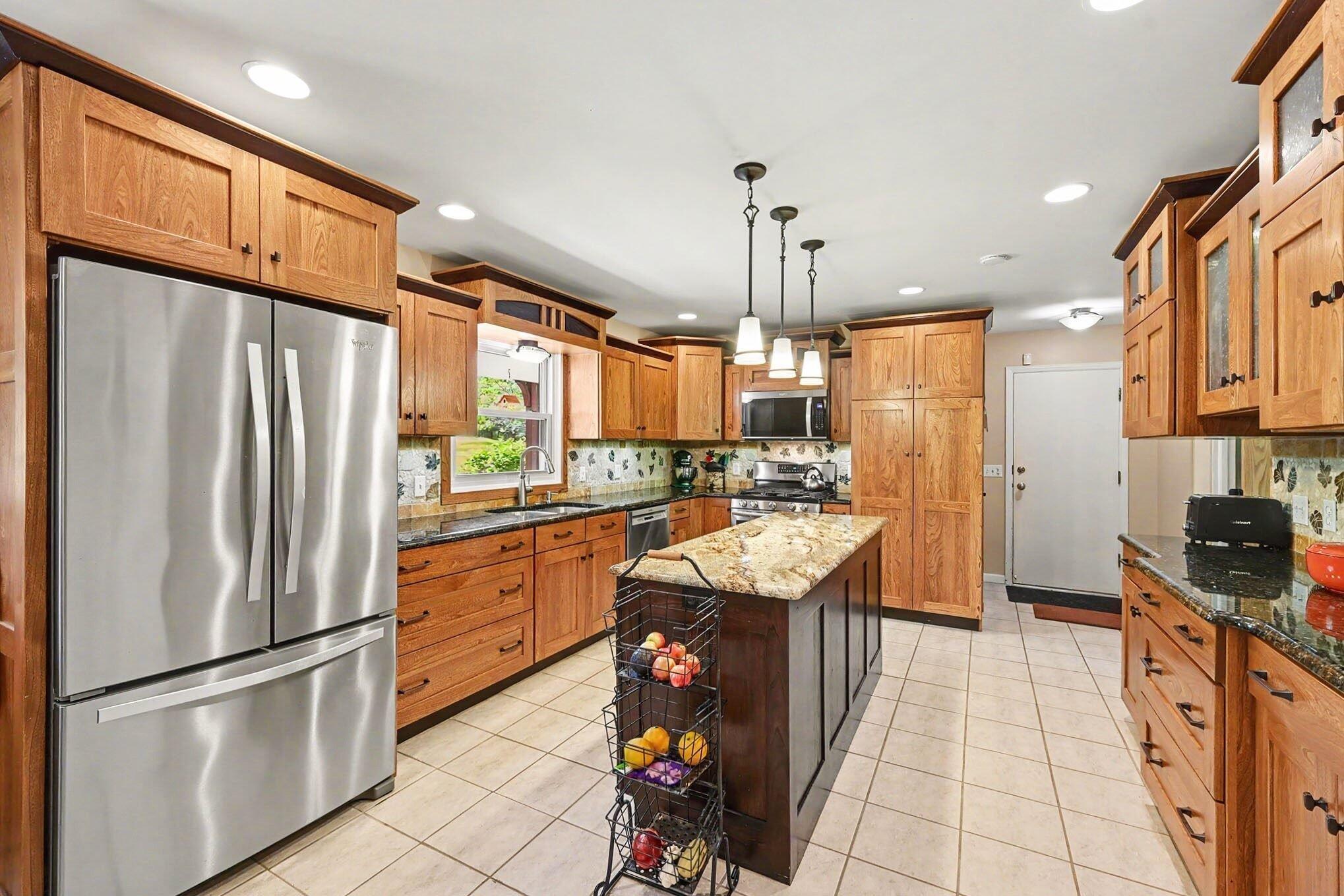2023 Aberdeen Drive Kalamazoo MI 49008
