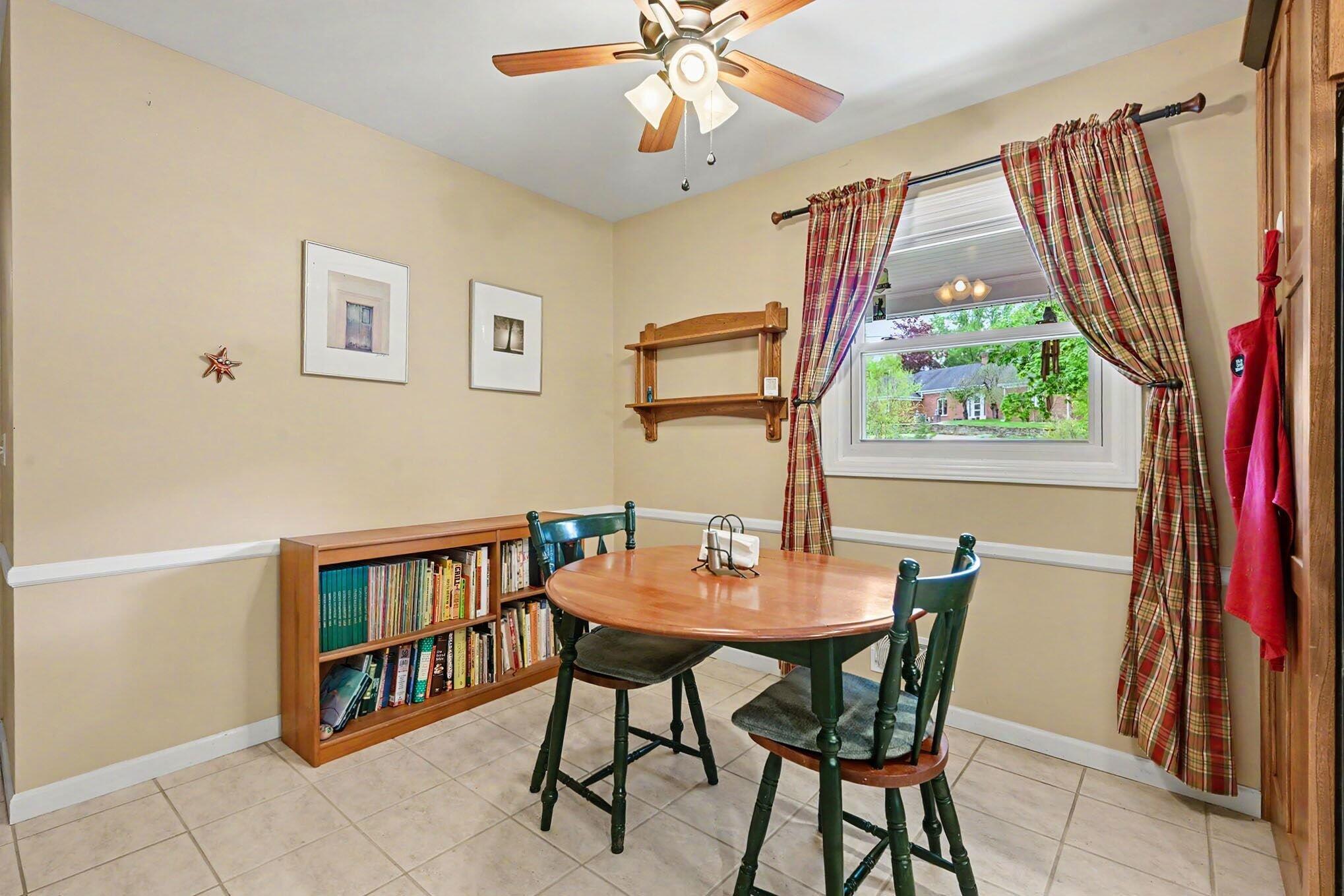 2023 Aberdeen Drive Kalamazoo MI 49008