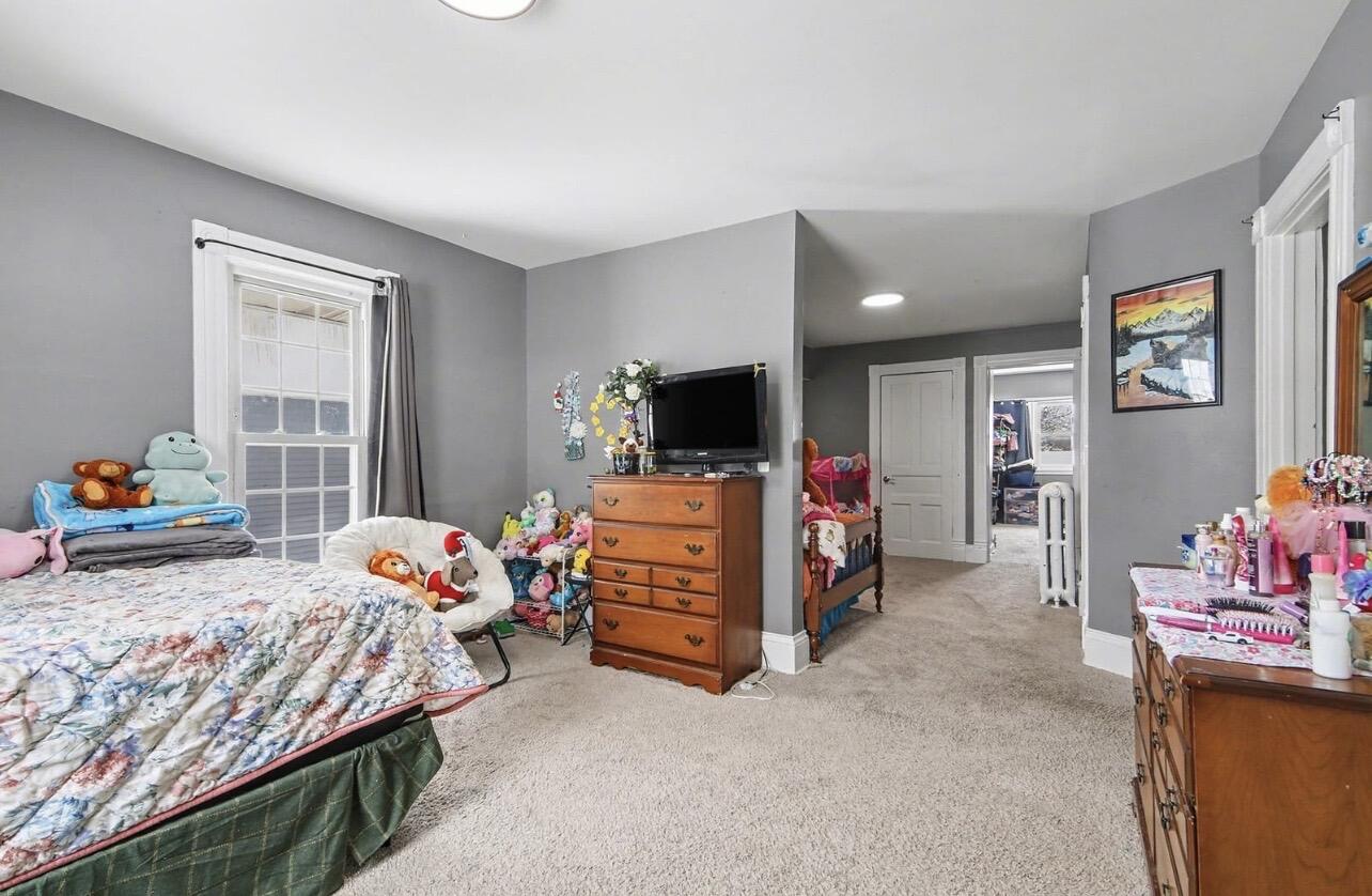 433 Adams Street SE Grand Rapids MI 49507