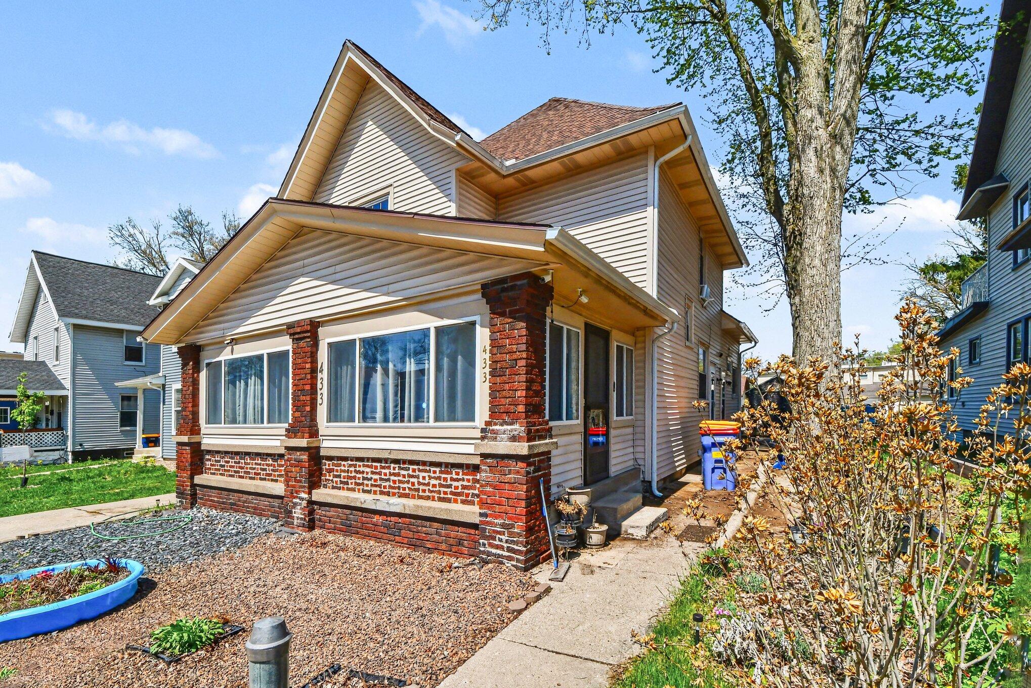 433 Adams Street SE Grand Rapids MI 49507