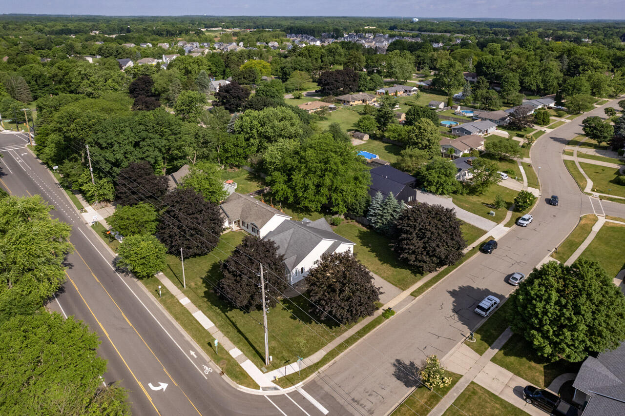 5976 Grand Traverse Lane Portage MI 49024