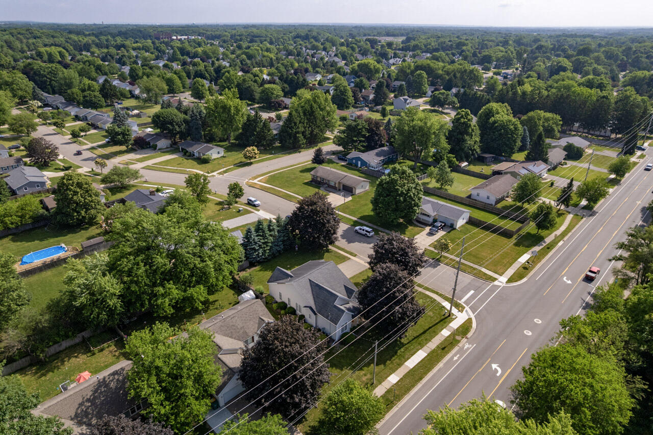 5976 Grand Traverse Lane Portage MI 49024