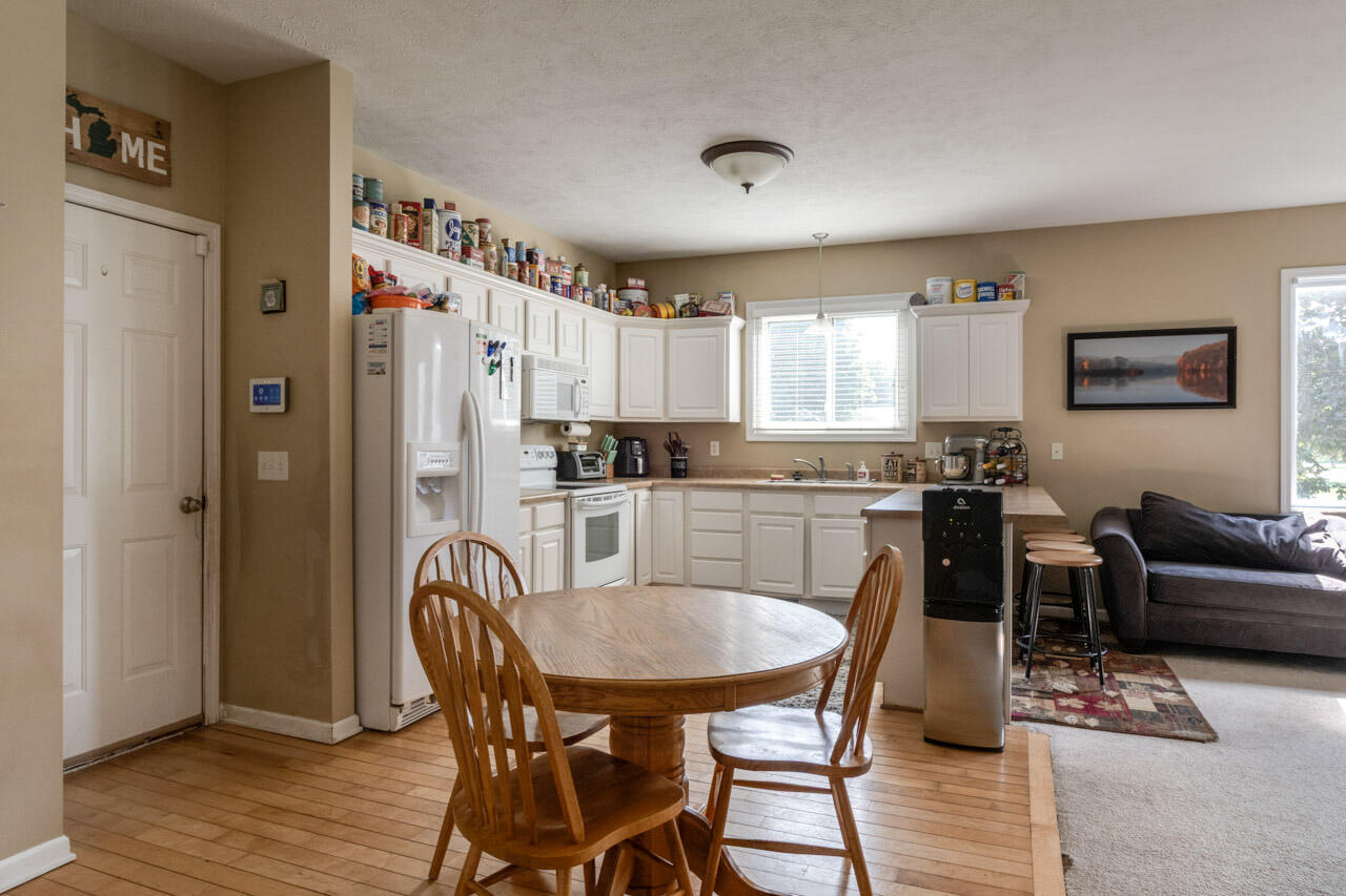 5976 Grand Traverse Lane Portage MI 49024