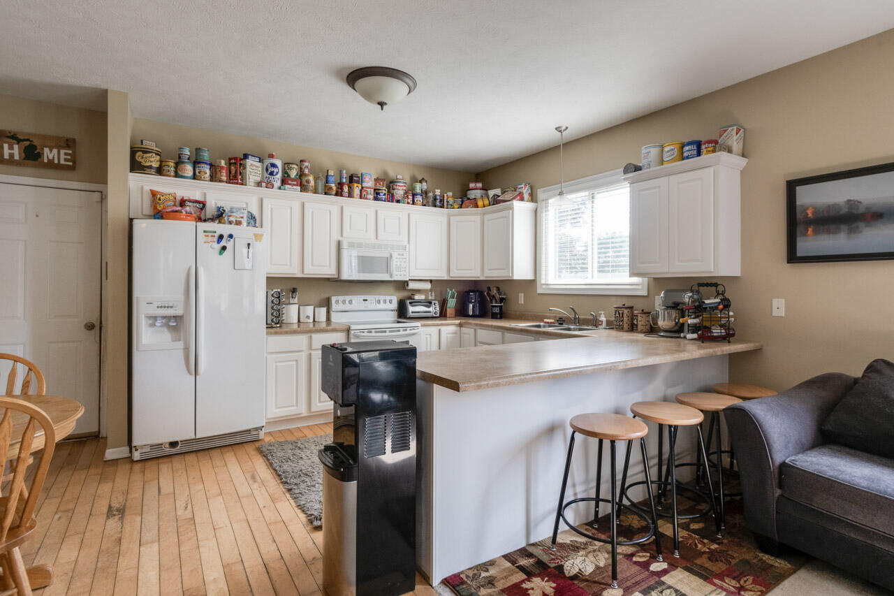 5976 Grand Traverse Lane Portage MI 49024