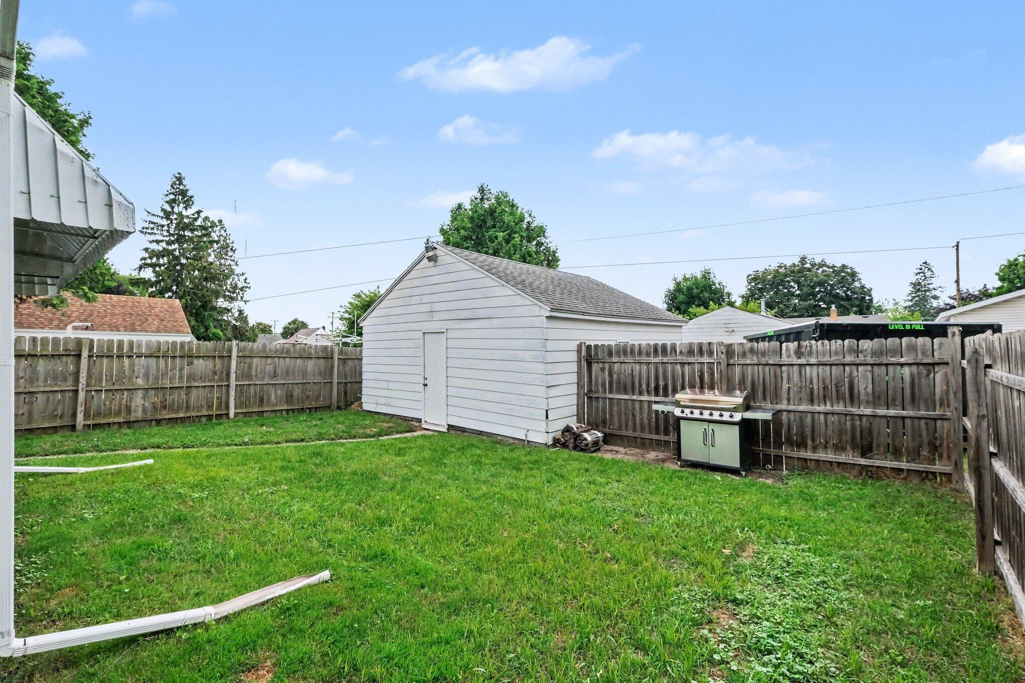 227 Leyden Avenue SW Grand Rapids MI 49504