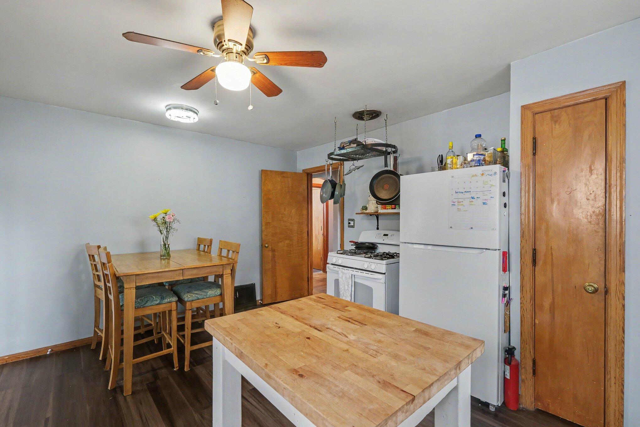 227 Leyden Avenue SW Grand Rapids MI 49504
