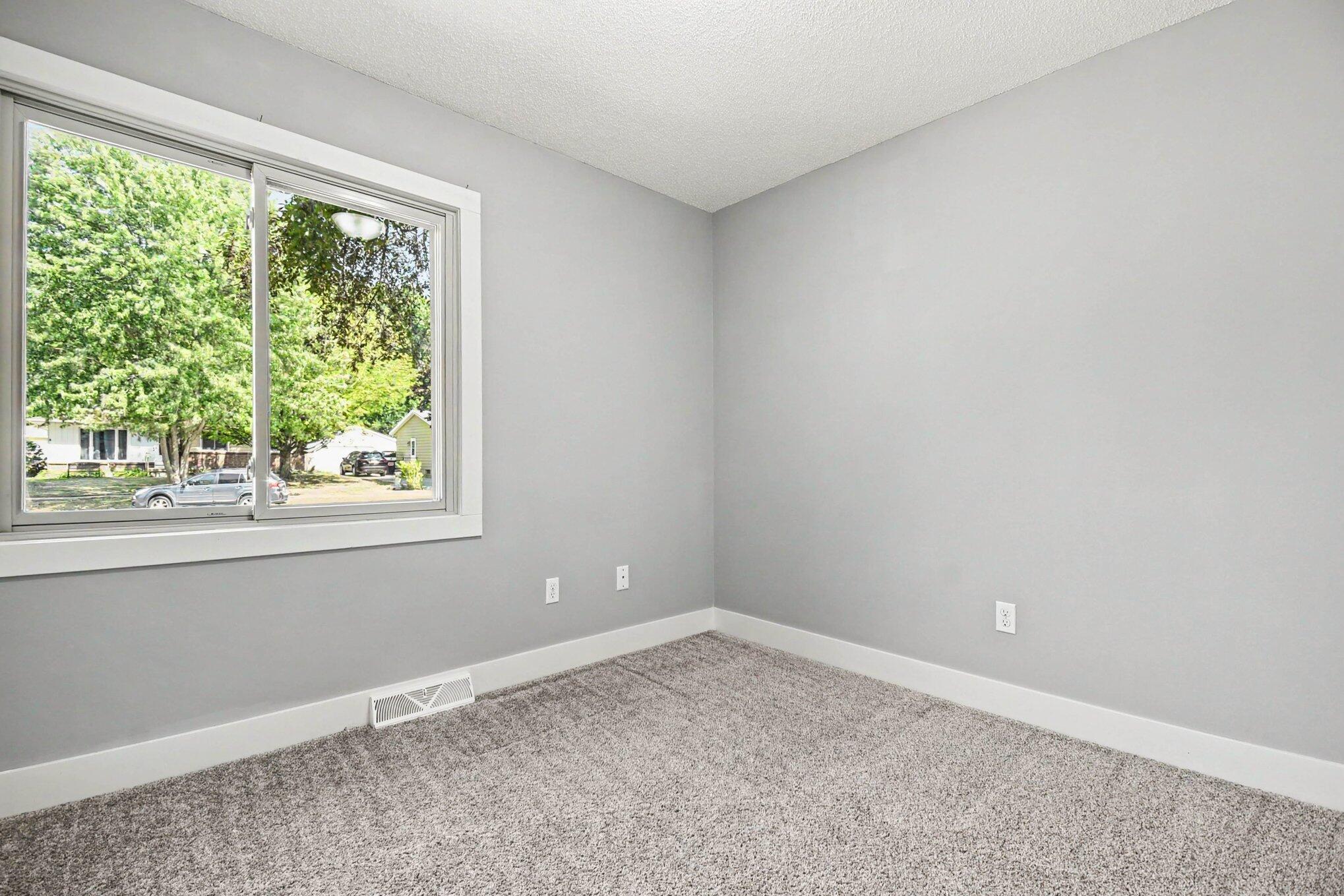 4673 Flying Eagle Drive SE Grand Rapids MI 49548