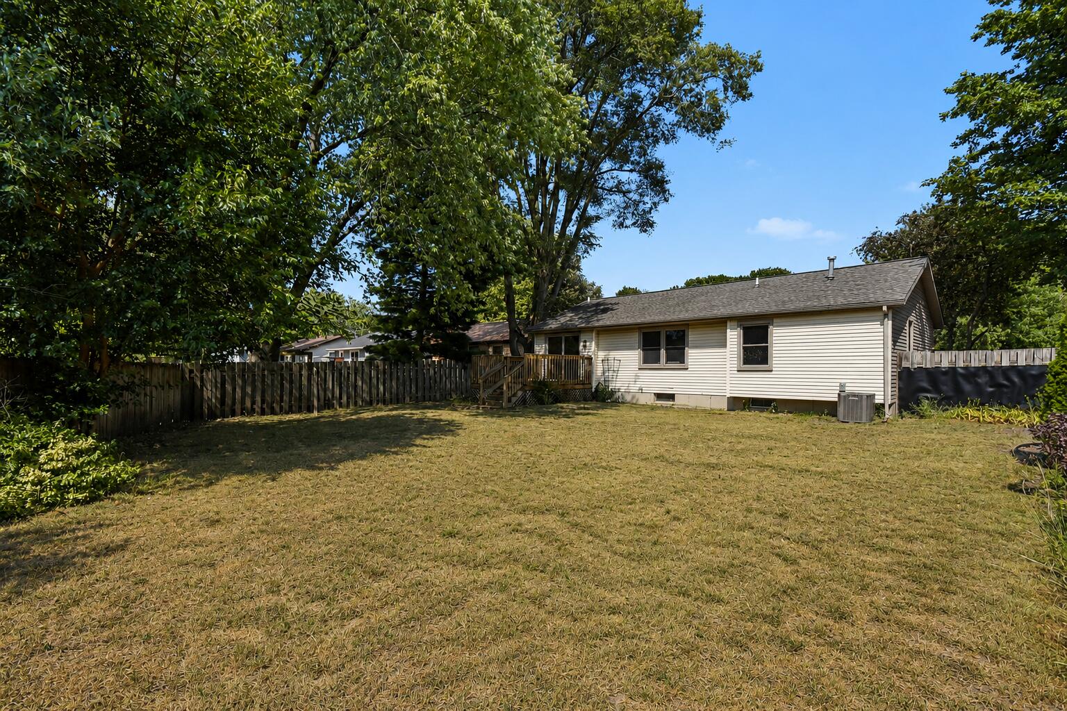 4673 Flying Eagle Drive SE Grand Rapids MI 49548