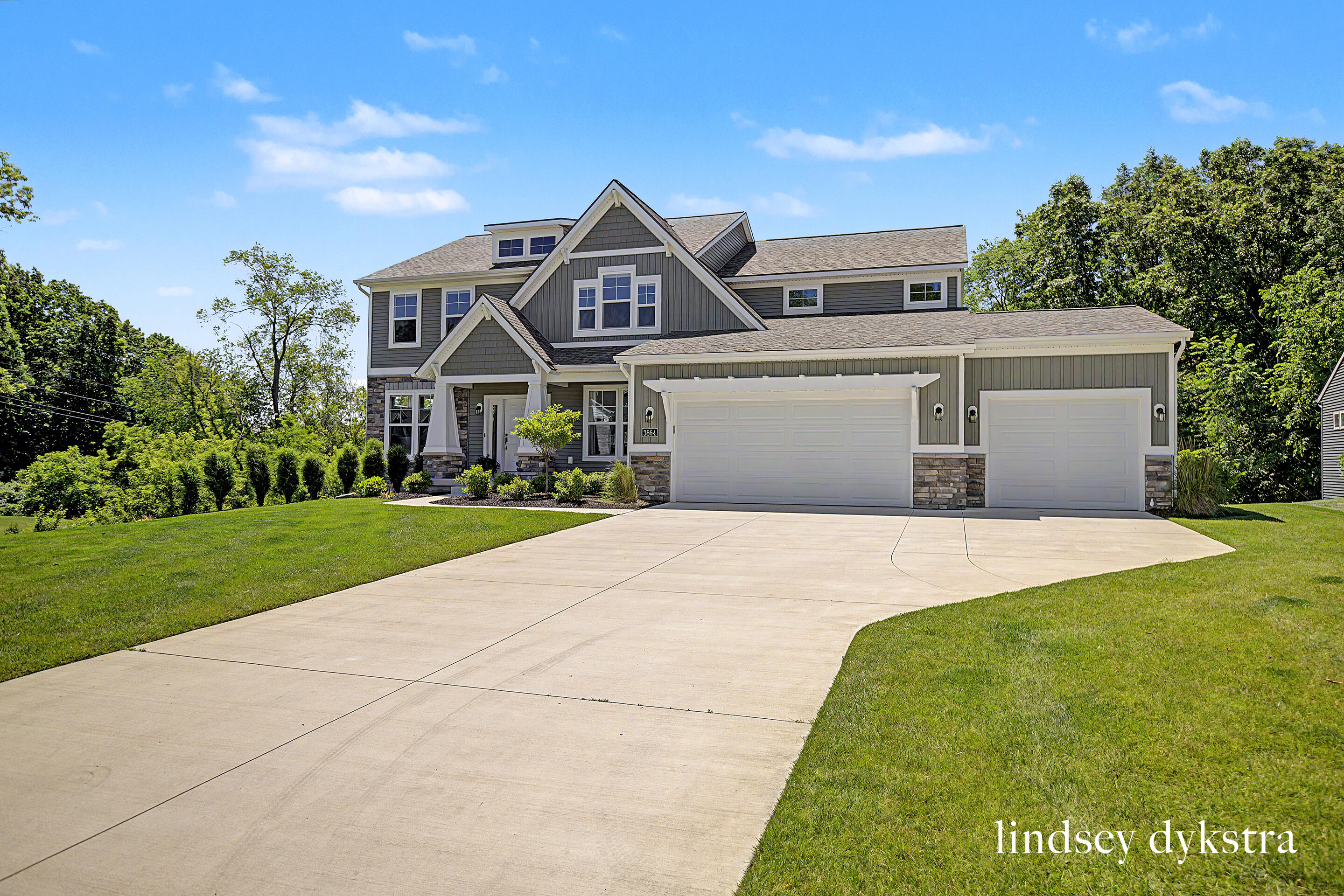 3864 Autumn Acres Court Rockford MI 49341