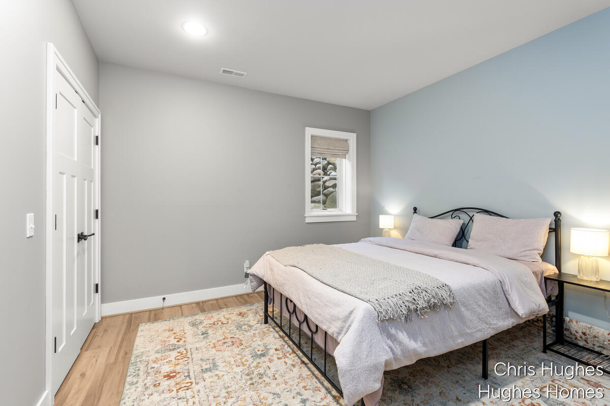 2525 Lake Drive SE Grand Rapids MI 49506