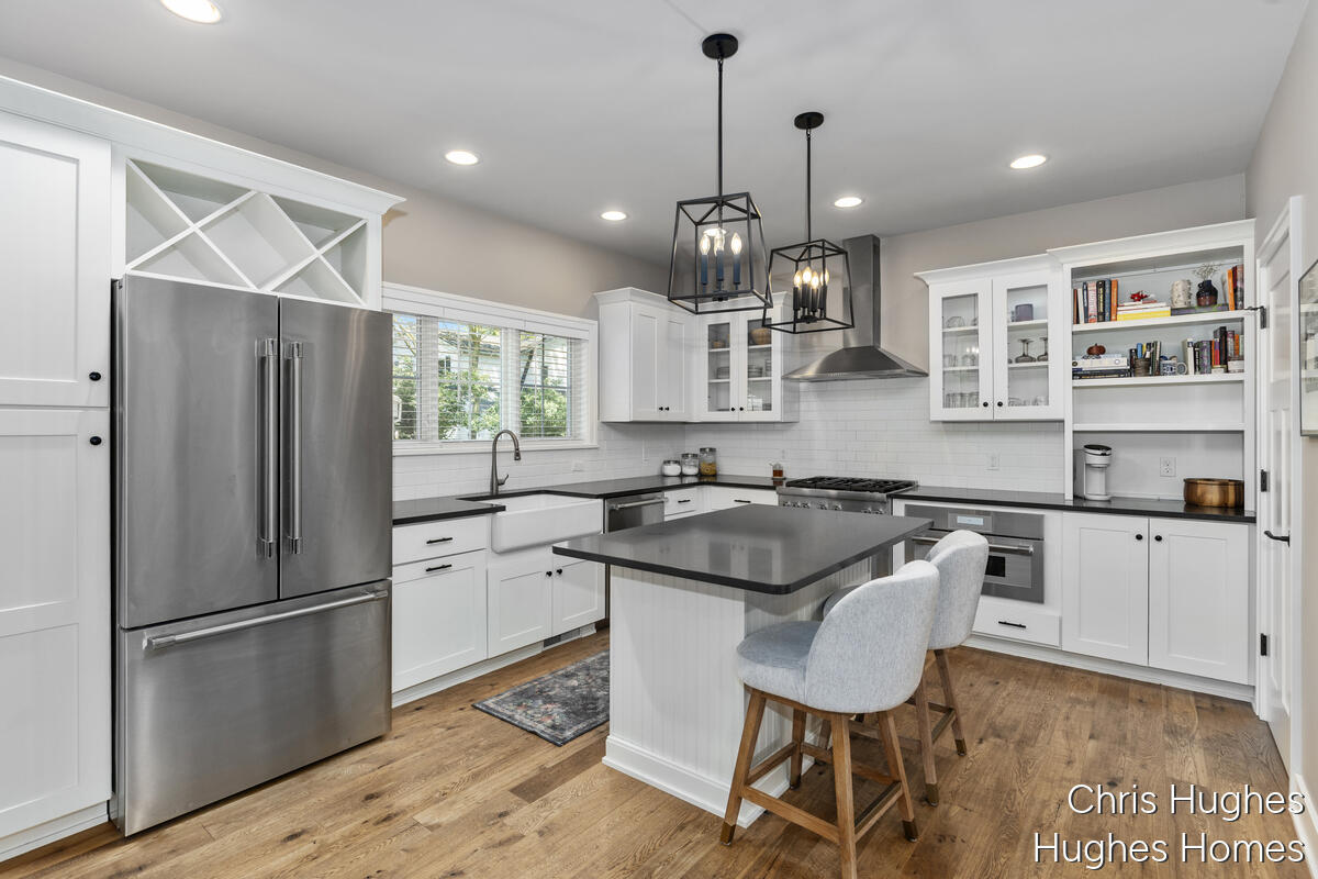 2525 Lake Drive SE Grand Rapids MI 49506