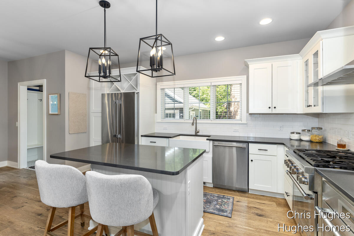 2525 Lake Drive SE Grand Rapids MI 49506