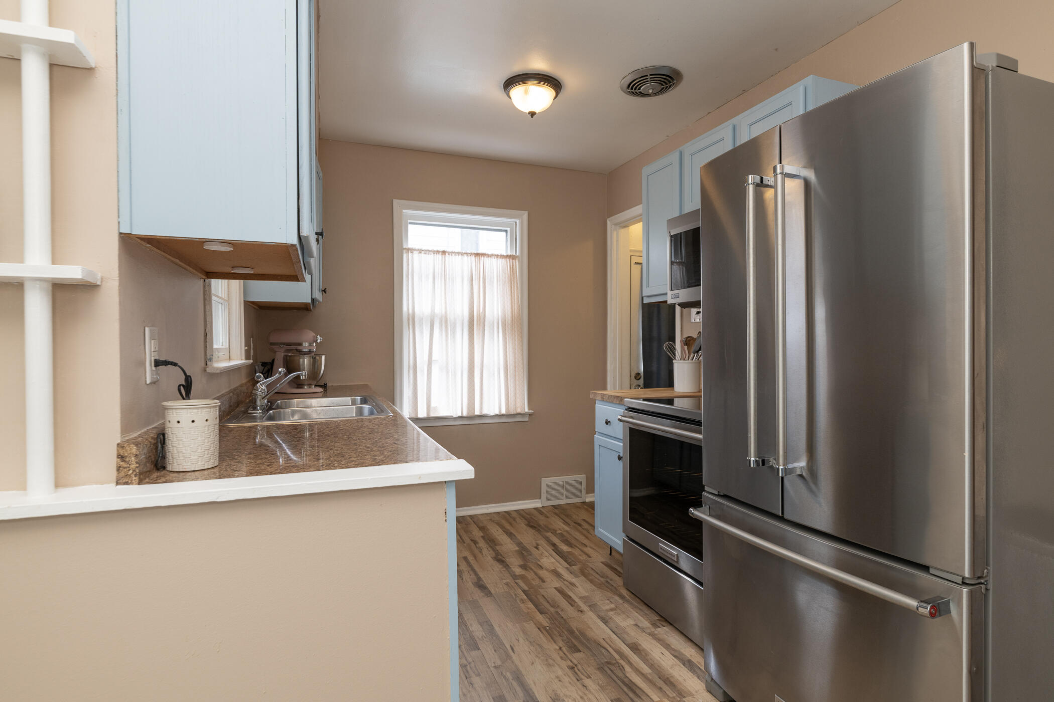 2022 Paddington Road Kalamazoo MI 49001