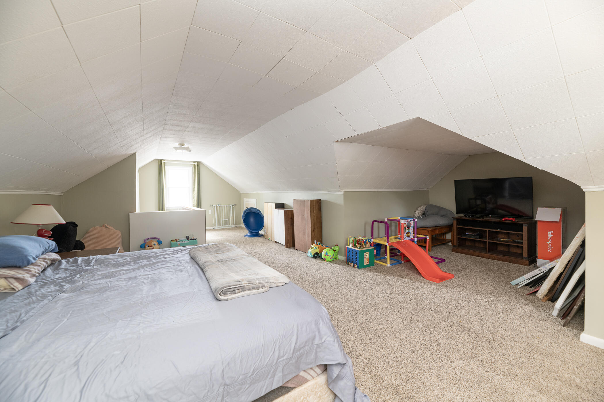 2022 Paddington Road Kalamazoo MI 49001