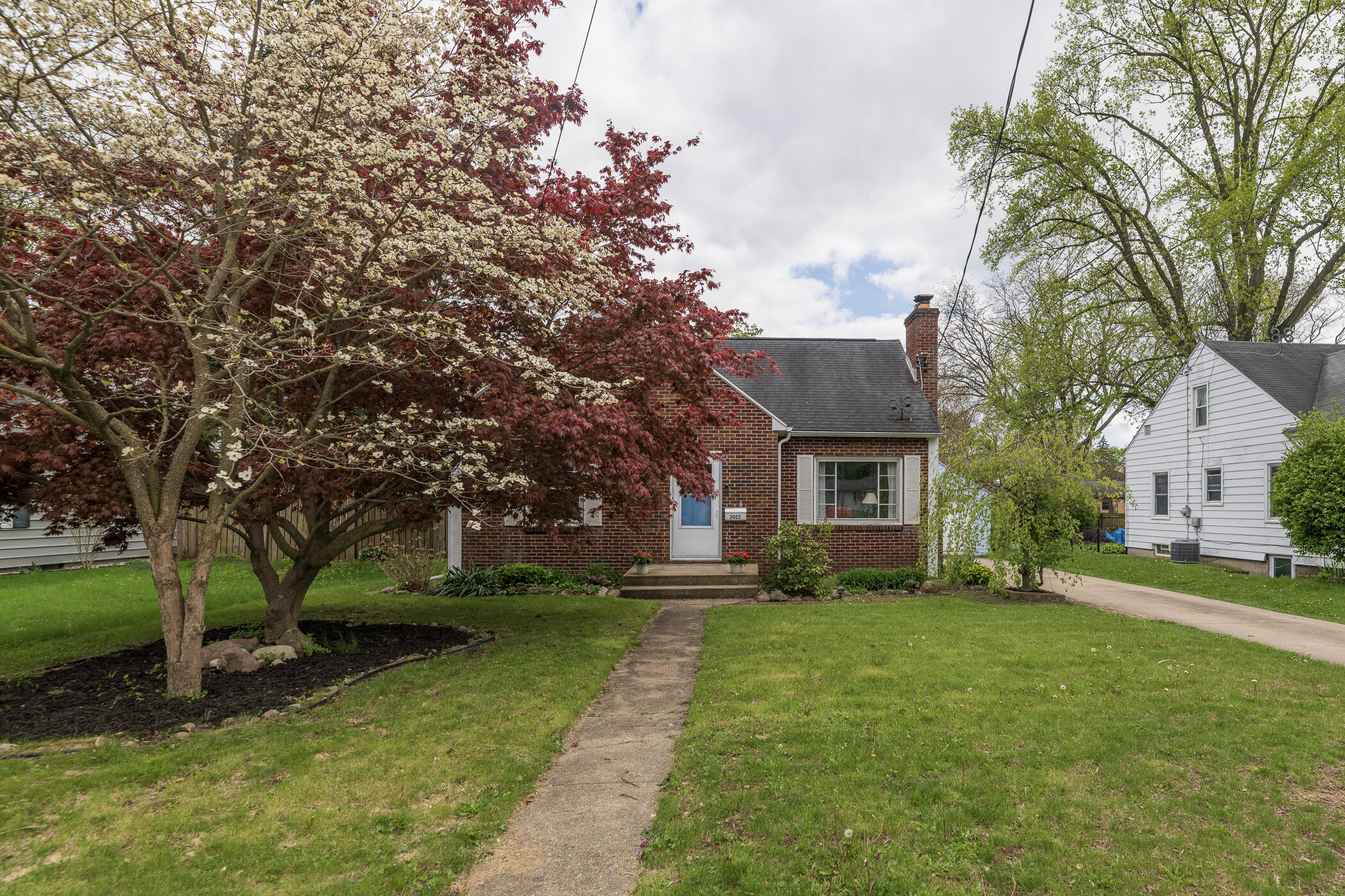 2022 Paddington Road Kalamazoo MI 49001